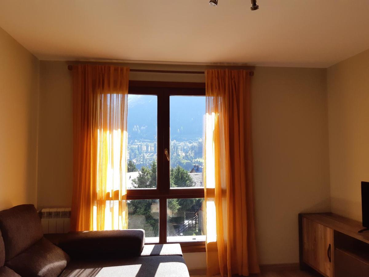 Apartamento Familiar Con Vistas Y Garage La Portiecha Daire Sallent de Gállego Dış mekan fotoğraf