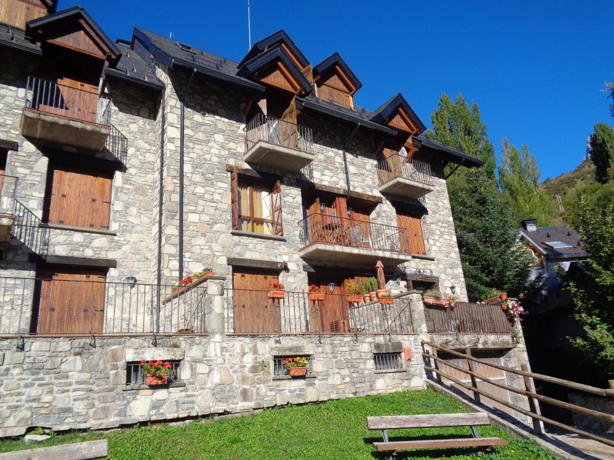 Apartamento Familiar Con Vistas Y Garage La Portiecha Daire Sallent de Gállego Dış mekan fotoğraf